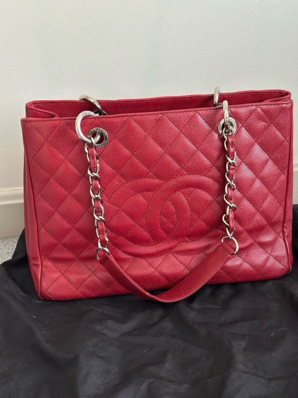Auth Chanel GST Shopper Tote Red Caviar Skin Silver Hardware